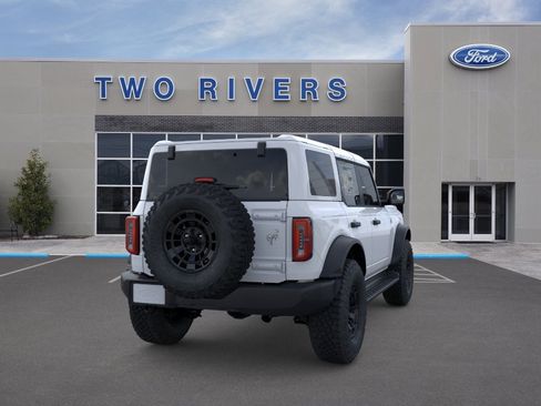 New 2026 Ford Bronco Outer Banks w/ Sasquatch Package AWD/4WD image 8