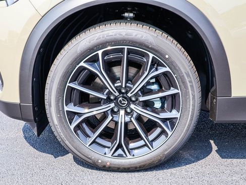 Used 2025 MAZDA CX-70 Plug-In Hybrid w/ Premium Plus image 15