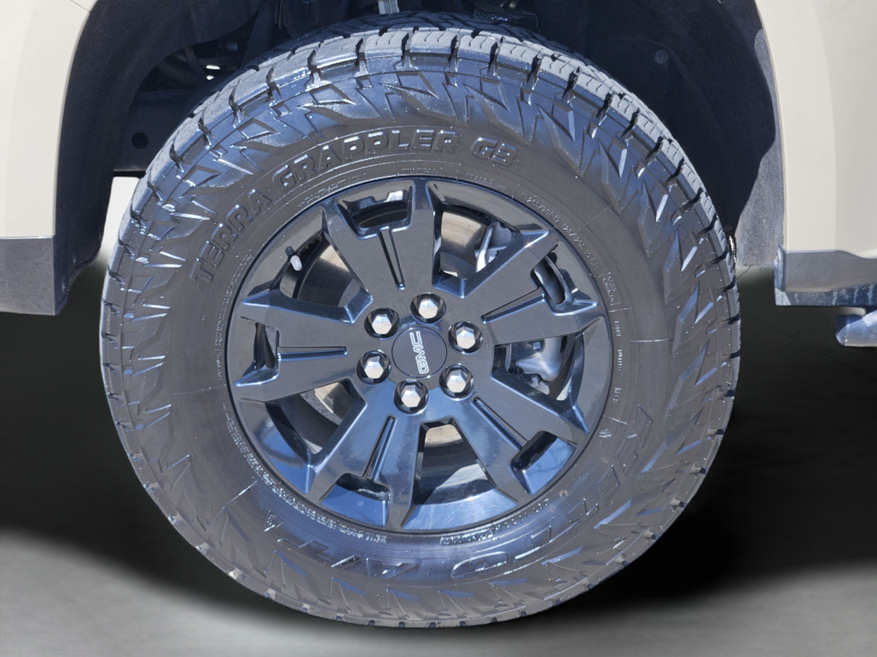 Used 2022 GMC Canyon AT4 AWD/4WD image 32