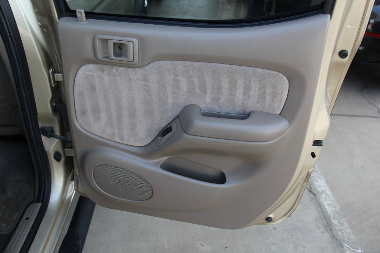Used 2003 Toyota Tacoma PreRunner RWD image 25