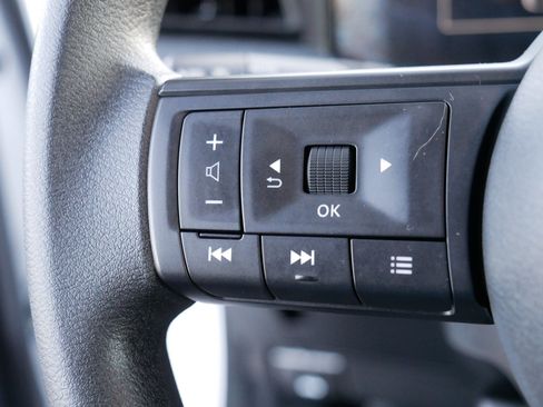 Certified 2025 Nissan Kicks SV w/ Illumination Package image 28