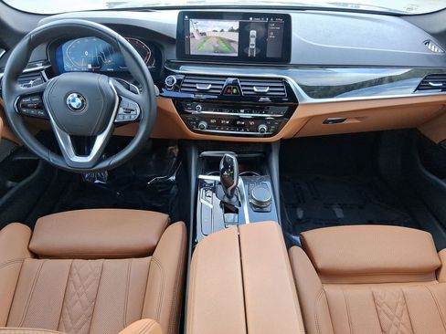 Certified 2023 BMW 530i 530i w/ Premium Package image 16