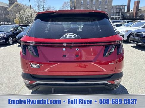Used 2023 Hyundai Tucson SEL w/ Convenience Package AWD/4WD image 4