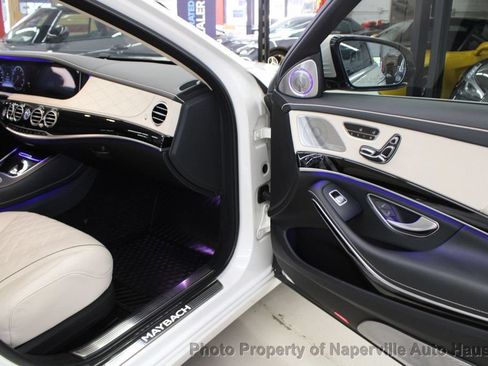 Used 2018 Mercedes-Benz Maybach S 560 4MATIC image 45