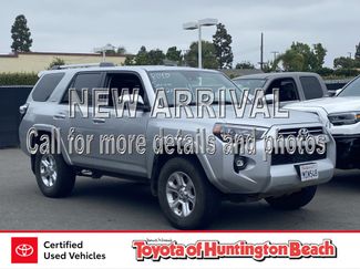 Used 2024 Toyota 4Runner SR5 AWD/4WD video 1