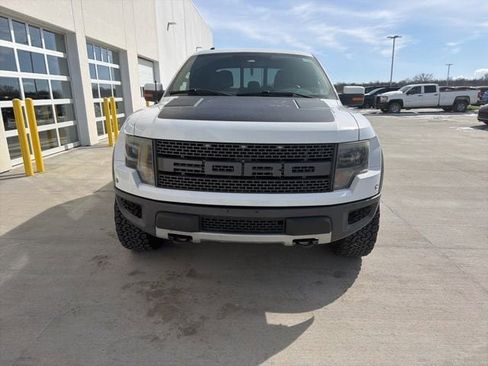 Used 2014 Ford F150 Raptor w/ Equipment Group 801A Luxury image 8