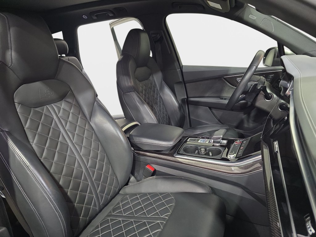 Used 2022 Audi SQ7 Premium Plus AWD/4WD image 12