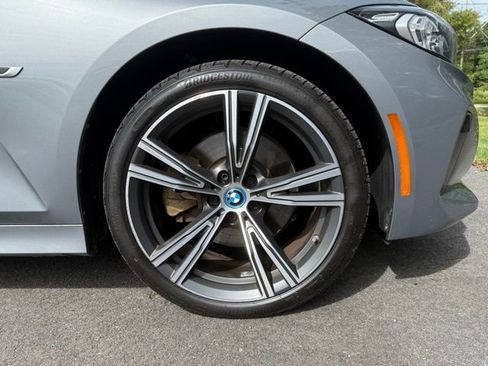 Used 2023 BMW 330e xDrive 330e xDrive w/ Premium Package image 40