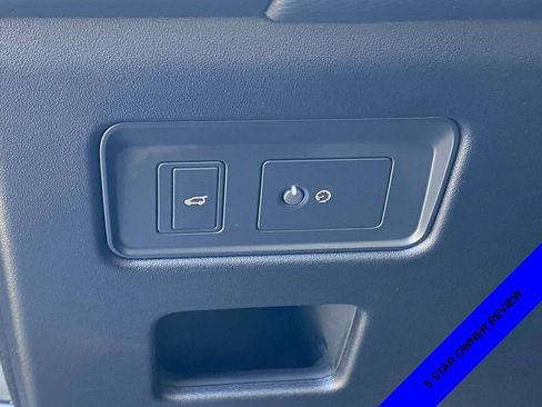 Used 2022 Land Rover Discovery HSE R-Dynamic AWD/4WD image 19