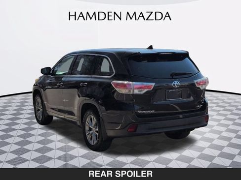 Used 2015 Toyota Highlander Plus AWD/4WD image 5