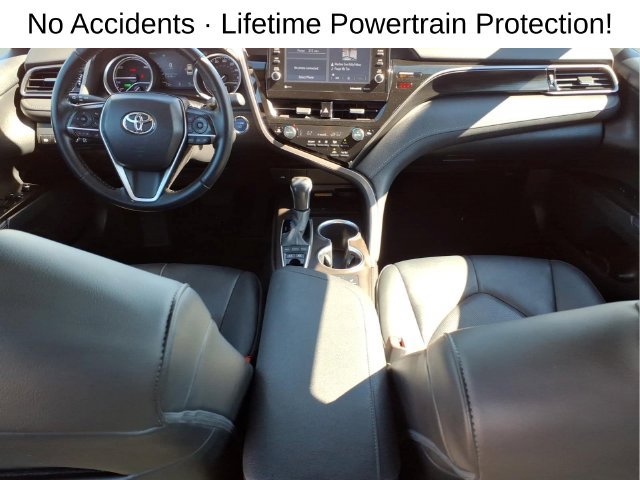 Used 2022 Toyota Camry XLE FWD image 21