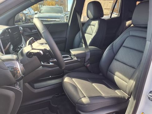 New 2026 Chevrolet Equinox LT AWD/4WD image 16
