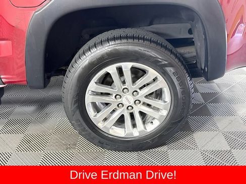 Used 2018 GMC Canyon SLT w/ Driver Alert Package RWD image 4