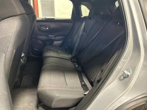 Used 2024 Honda HR-V Sport image 18
