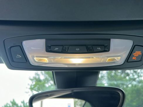 Used 2020 BMW M240i Convertible RWD image 36