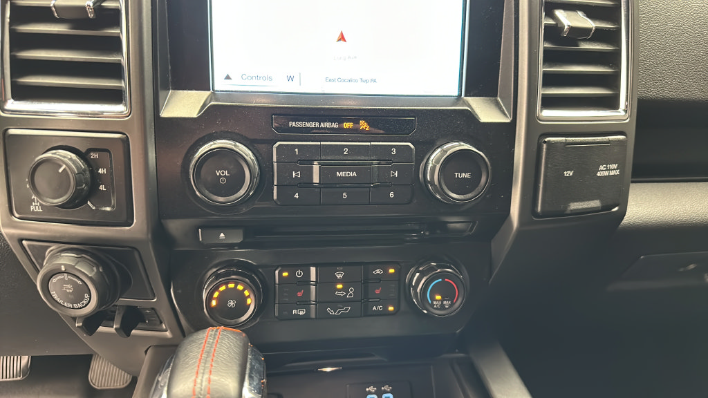 Used 2016 Ford F150 XLT w/ Equipment Group 302A Luxury AWD/4WD image 19