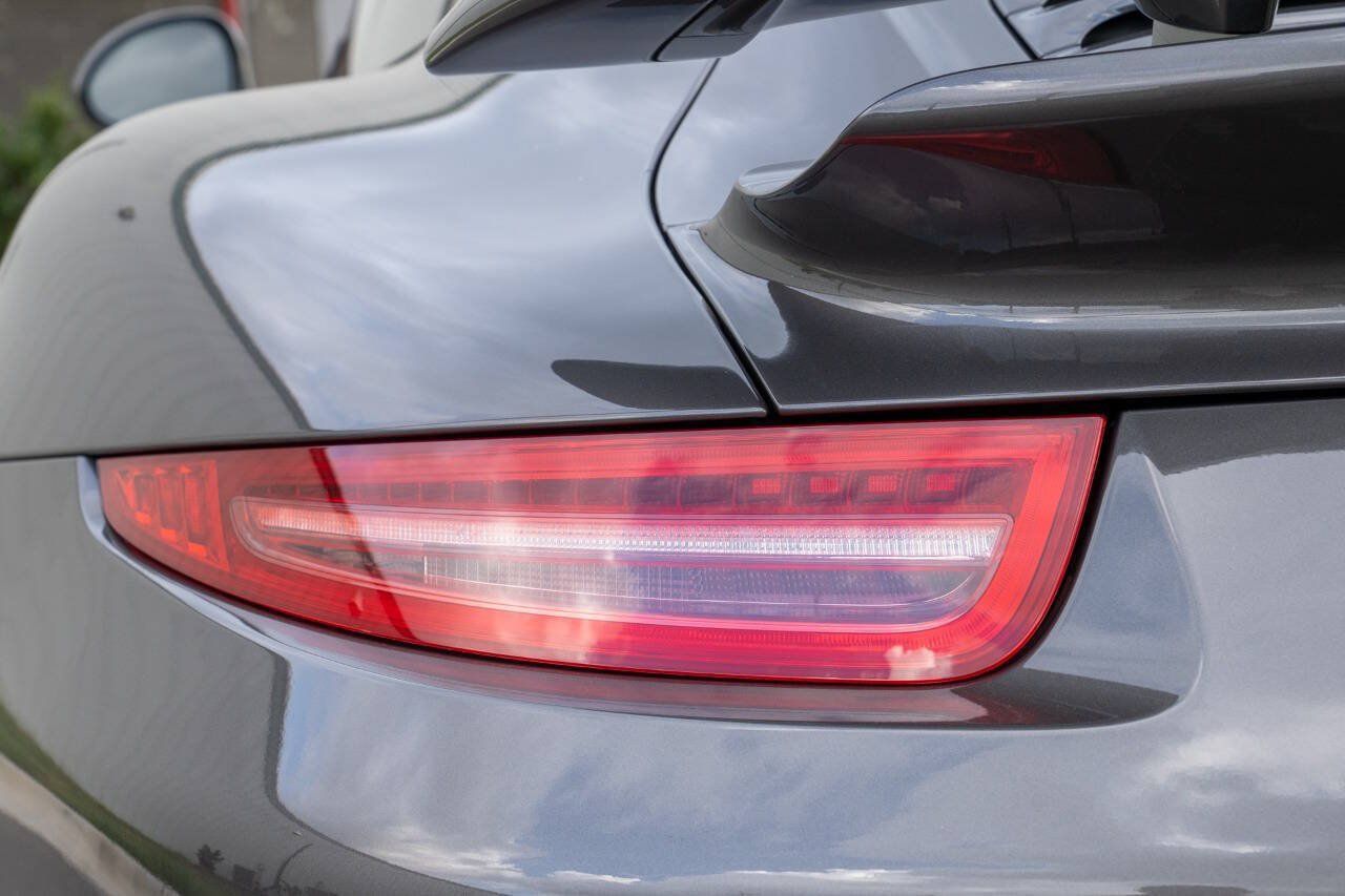 Used 2016 Porsche 911 Turbo S AWD/4WD image 74