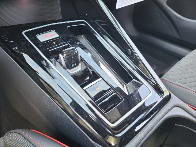 New 2026 Volkswagen GTI SE FWD image 24