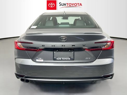 New 2026 Toyota Camry SE image 5