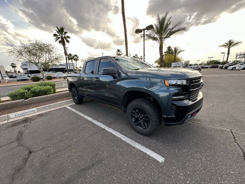 Used 2020 Chevrolet Silverado 1500 LT Trail Boss image 3