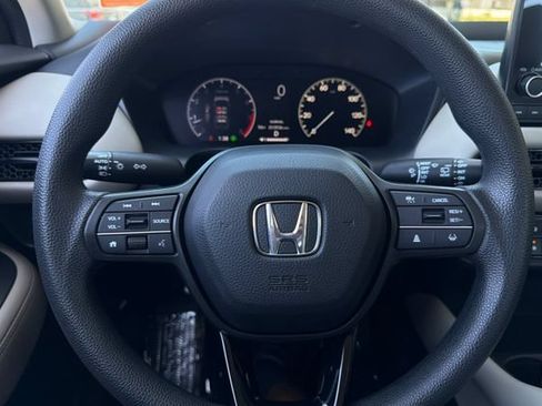 Certified 2025 Honda HR-V LX image 28