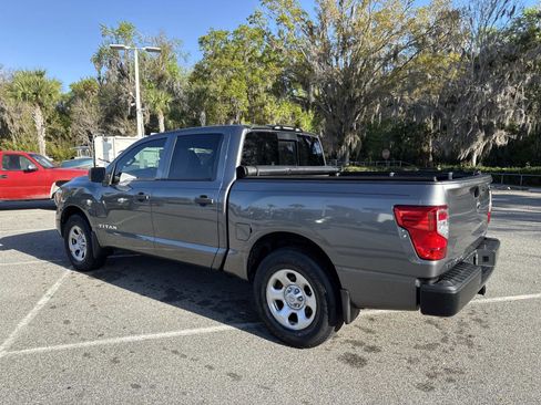 Used 2021 Nissan Titan S w/ S Utility Package image 5
