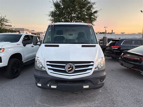 Used 2018 Mercedes-Benz Sprinter 3500 w/ Swivel Seat Package image 2