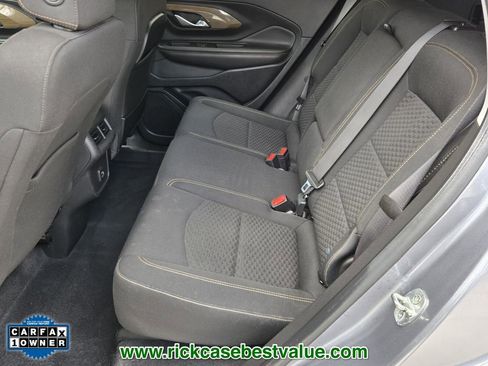 Used 2021 GMC Terrain SLE w/ Elevation Edition FWD image 11