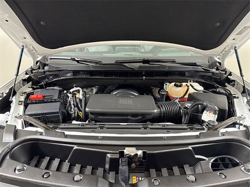 Certified 2024 Chevrolet Tahoe High Country w/ Advanced Technology Package image 32