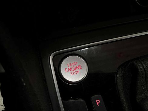 Used 2015 Volkswagen Passat 1.8T Limited Edition image 34