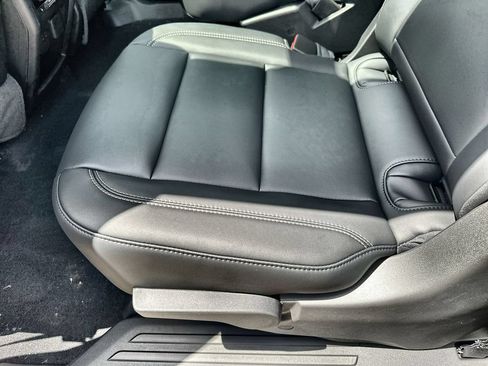 New 2026 GMC Acadia Elevation w/ Elevation Premium Package FWD image 17