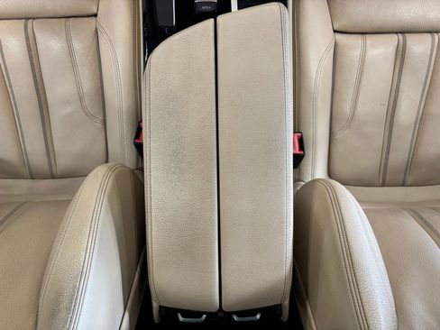 Used 2019 BMW 530i w/ Convenience Package image 24