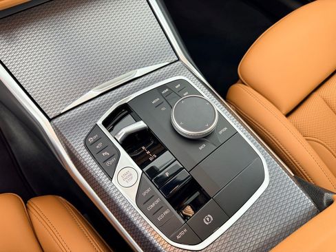 Used 2025 BMW 330i Sedan RWD image 16