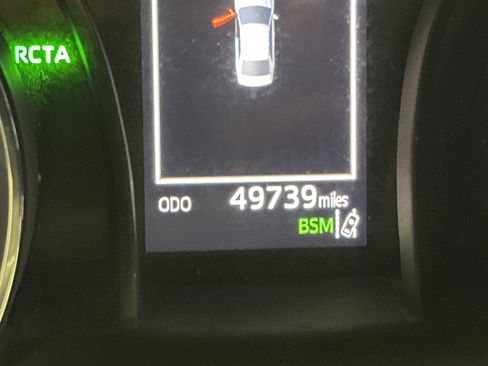 Used 2019 Toyota Camry LE image 22