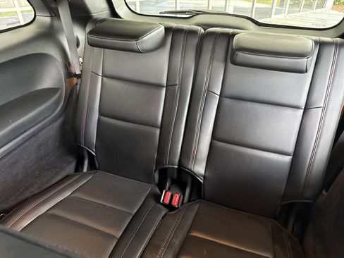 Used 2025 Dodge Durango GT AWD/4WD image 31