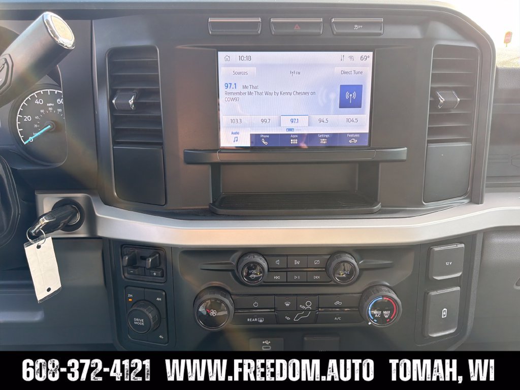 Used 2023 Ford F250 XL w/ Snow Plow Prep Package AWD/4WD image 17