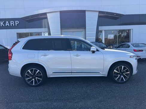 Certified 2023 Volvo XC90 B5 Plus w/ Protection Package Premier image 14