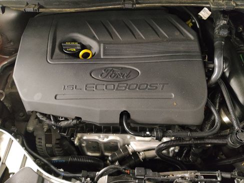 Used 2018 Ford Escape SEL FWD image 30