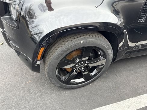 New 2026 Land Rover Defender 130 V8 image 14