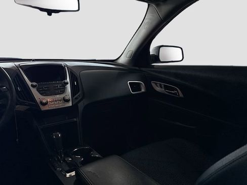 Used 2016 Chevrolet Equinox LS image 22