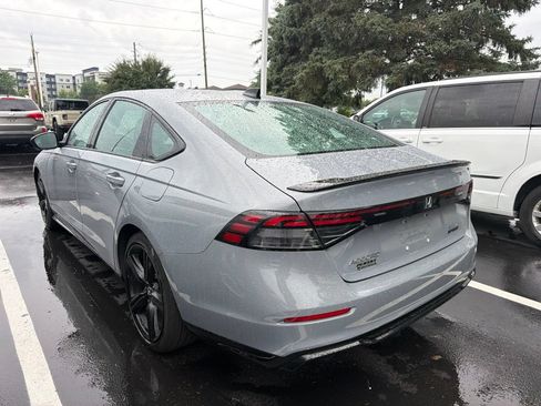 Used 2023 Honda Accord Sport image 2