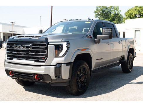 New 2026 GMC Sierra 3500 AT4 w/ AT4 Premium Plus Package AWD/4WD image 4
