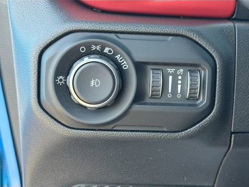 Used 2021 Jeep Wrangler Unlimited Rubicon w/ LED Lighting Group image 32