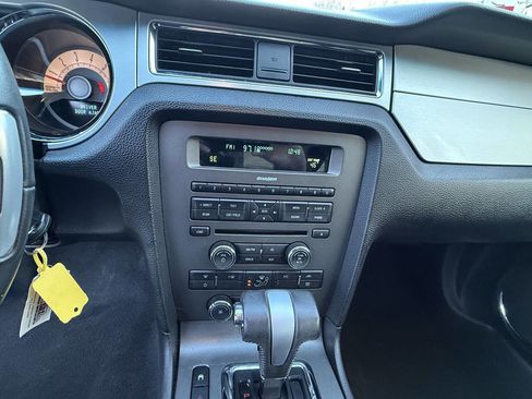 Used 2010 Ford Mustang Premium image 20