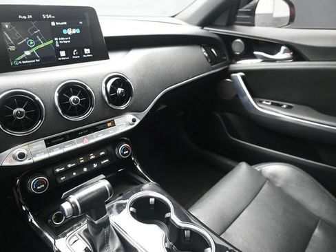 Used 2020 Kia Stinger GT-Line w/ Sun & Sound Package AWD/4WD image 29