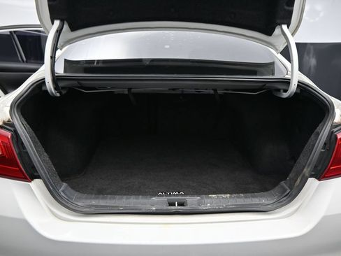 Used 2017 Nissan Altima 2.5 S w/ Power Driver Seat Package FWD image 24