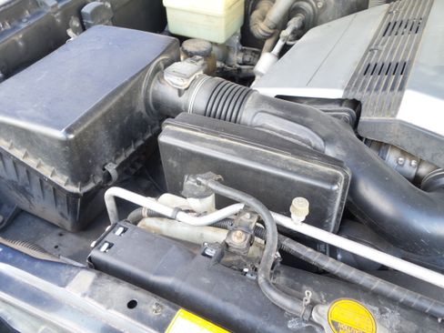 Used 1999 Lexus LX 470 4WD image 48