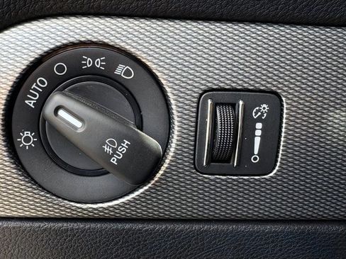 Used 2020 Dodge Durango GT RWD image 19