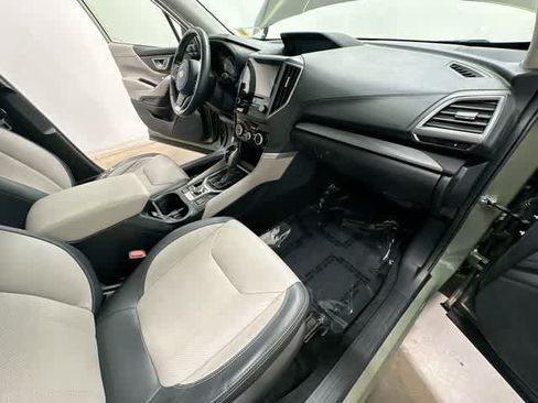 Used 2019 Subaru Forester Limited AWD/4WD image 21