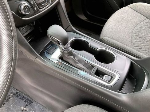 Used 2023 Chevrolet Equinox LT AWD/4WD image 13